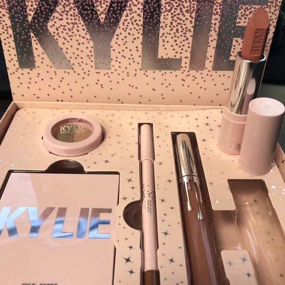 Kylie Cosmetics Other - Makeup by Kylie Jenner